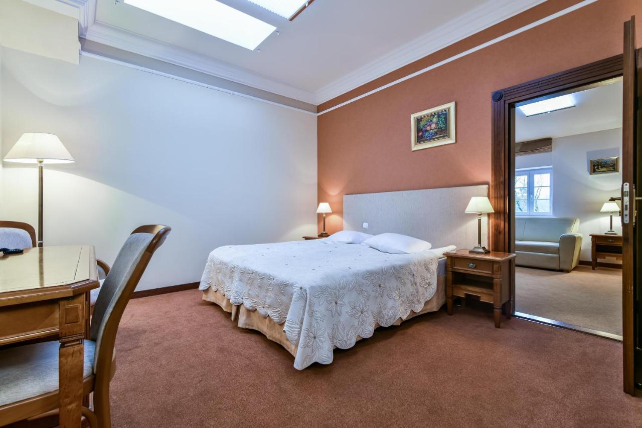 Hotel Spa Wieniawa Rekowo  Esterno foto