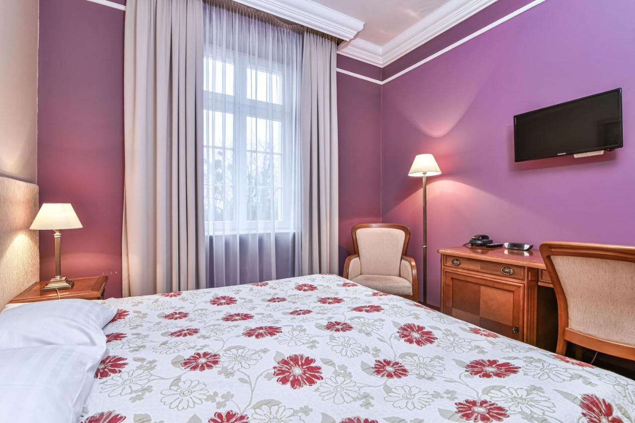 Hotel Spa Wieniawa Rekowo  Esterno foto