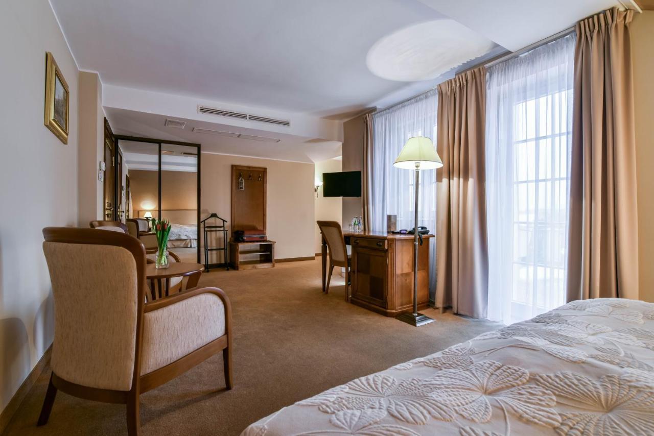 Hotel Spa Wieniawa Rekowo  Esterno foto