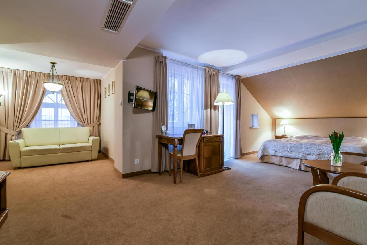 Hotel Spa Wieniawa Rekowo  Esterno foto